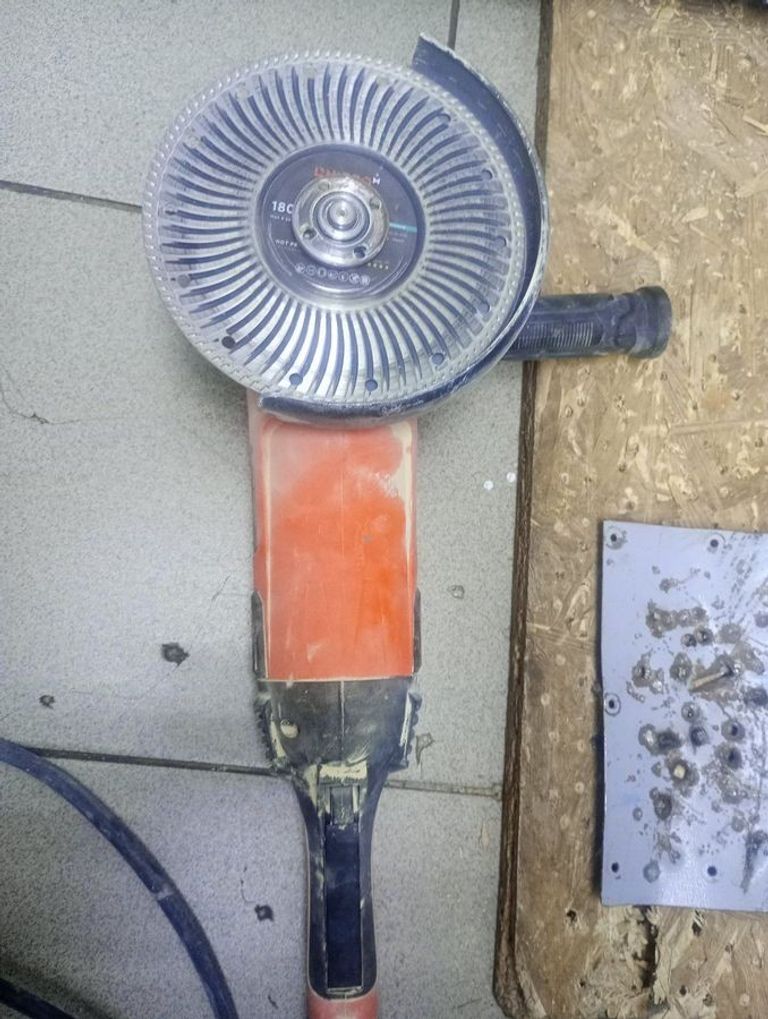 Дешиво Tekhmann TAG-18/2200 с ломбарда