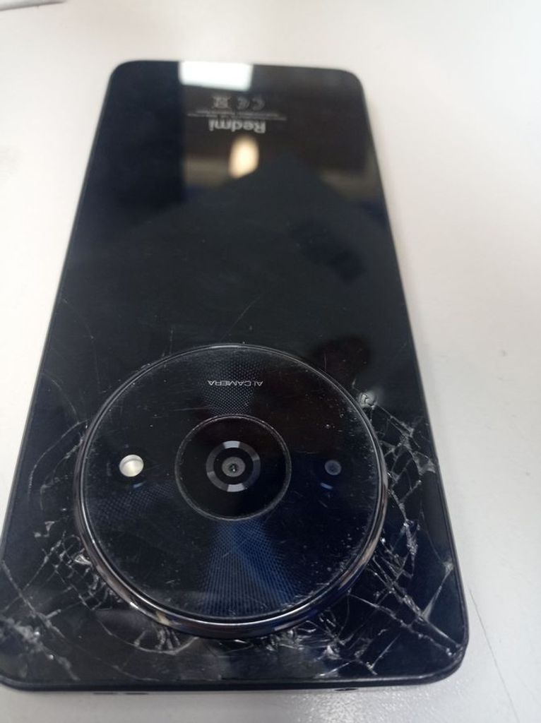 Дешево Xiaomi redmi a3 3/64gb з ломбарду