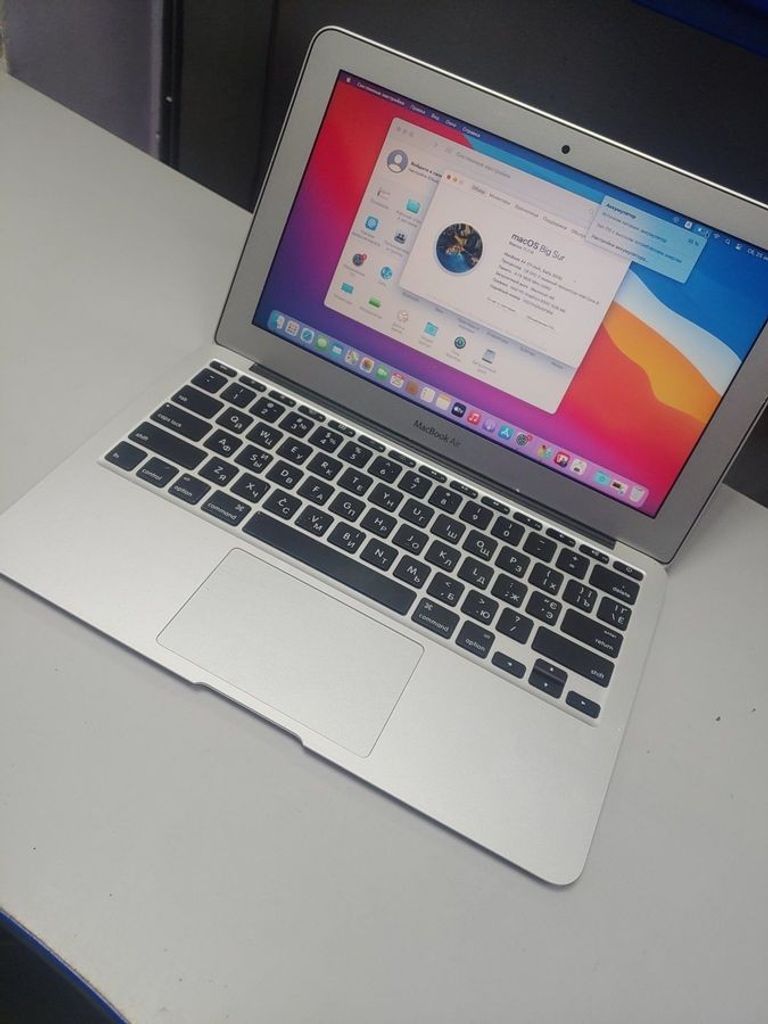 Оголошення Apple macbook air 11" a 1465 core i5 1,6ghz/ram 4 gb/ssd 256 gb /hd graphics 6000 Б/У