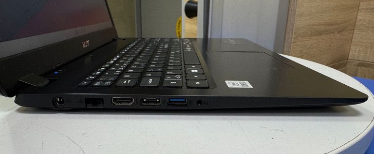 Дешево Acer 15/core i3-1005g1 ddr4/8gb ddr4/hdd *відсутній/ssd 256 gb/*інтегрована з ломбарду
