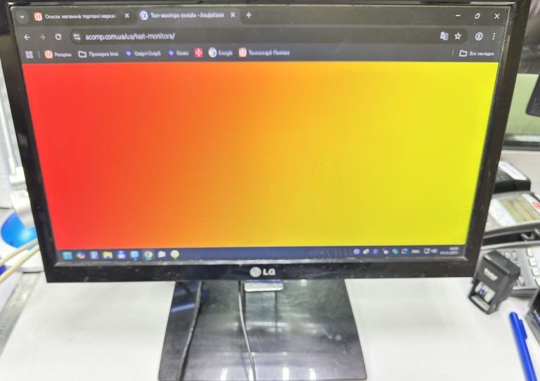 Купити Lg e1960 Б/У