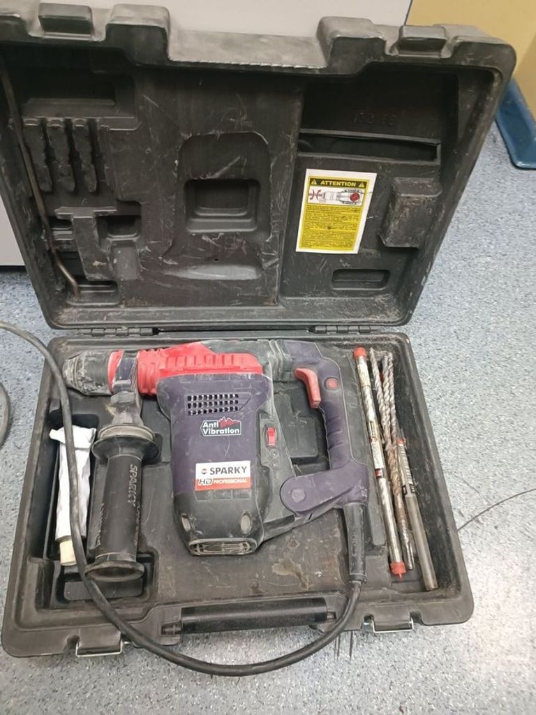 Дешево Sparky bp 330ce з ломбарду