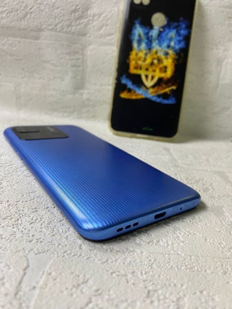 Дешиво Xiaomi Redmi 10A 4/64GB Black с ломбарда