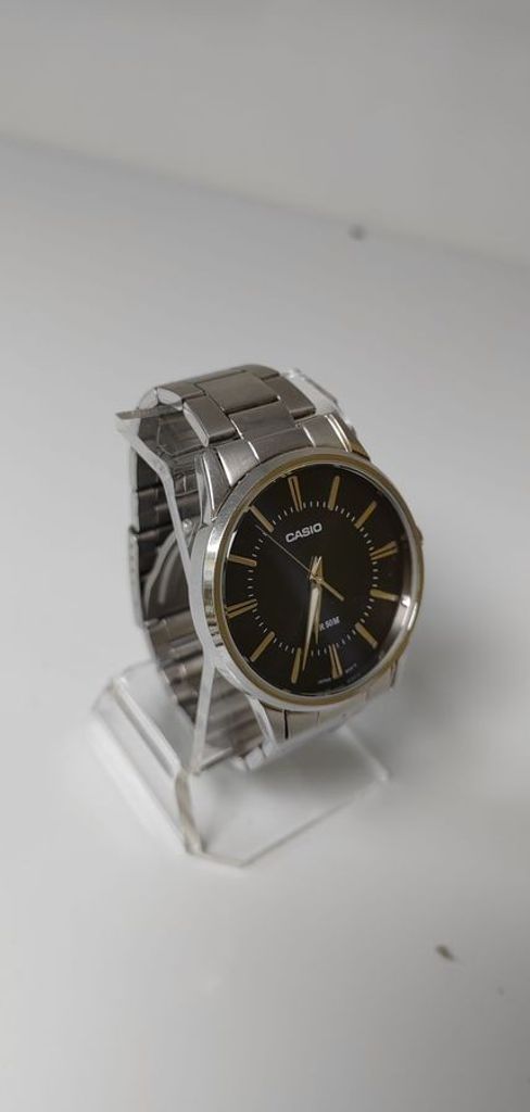 Дешево Casio mtp1303p з ломбарду