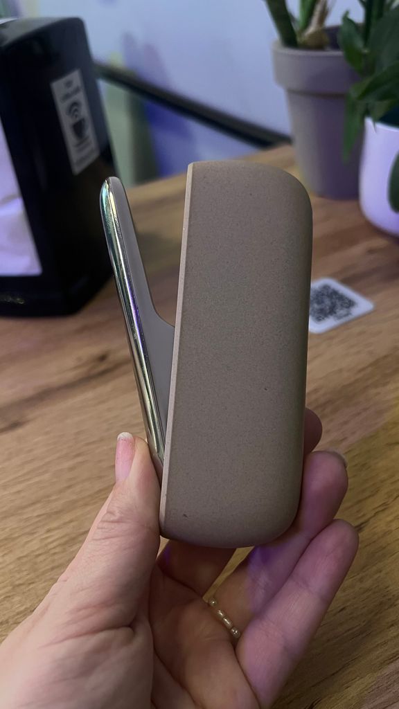 Дешиво Iqos iluma с ломбарда