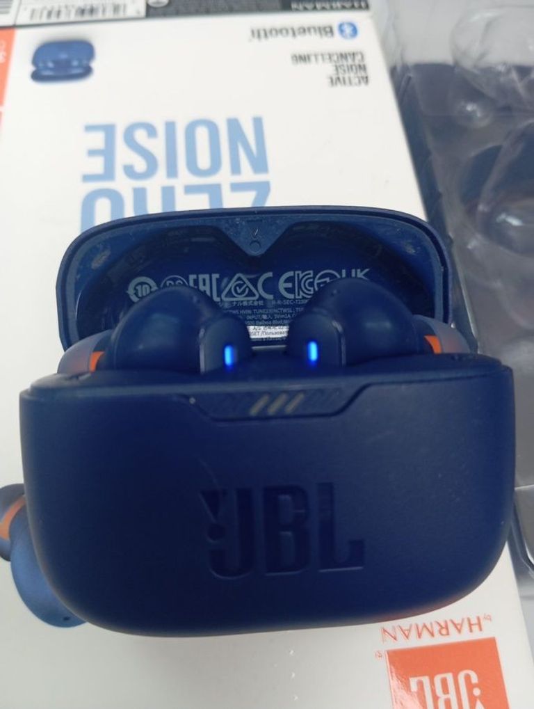 Оголошення Jbl tune 230nc Б/У