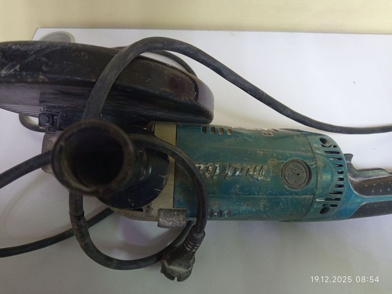 Makita GA9020 Код:01-200818740. Изображение 8