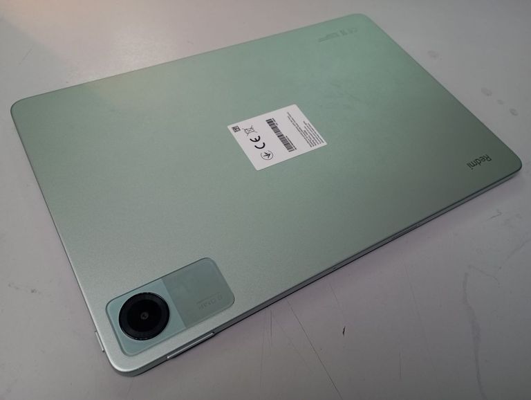 Дешиво Xiaomi redmi pad se 4/128gb с ломбарда