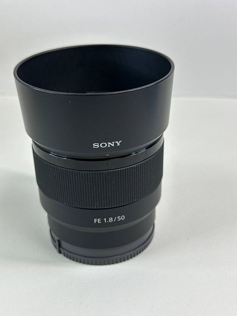 Купити Sony SEL50F18F 50mm f/1,8 Б/У