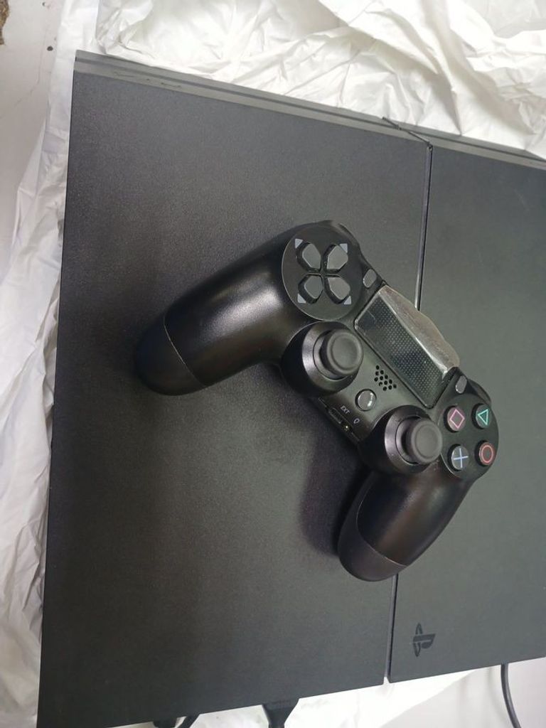 Оголошення Sony playstation 4 1tb Б/У