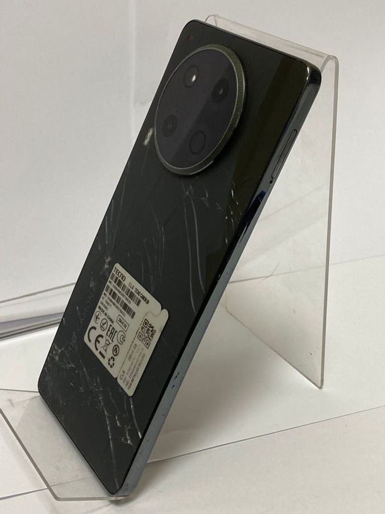 Дешиво Tecno camon 30 cl6 8/256gb с ломбарда