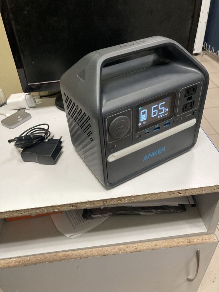 Дешево Anker 521 PowerHouse - 256Wh 200W з ломбарду