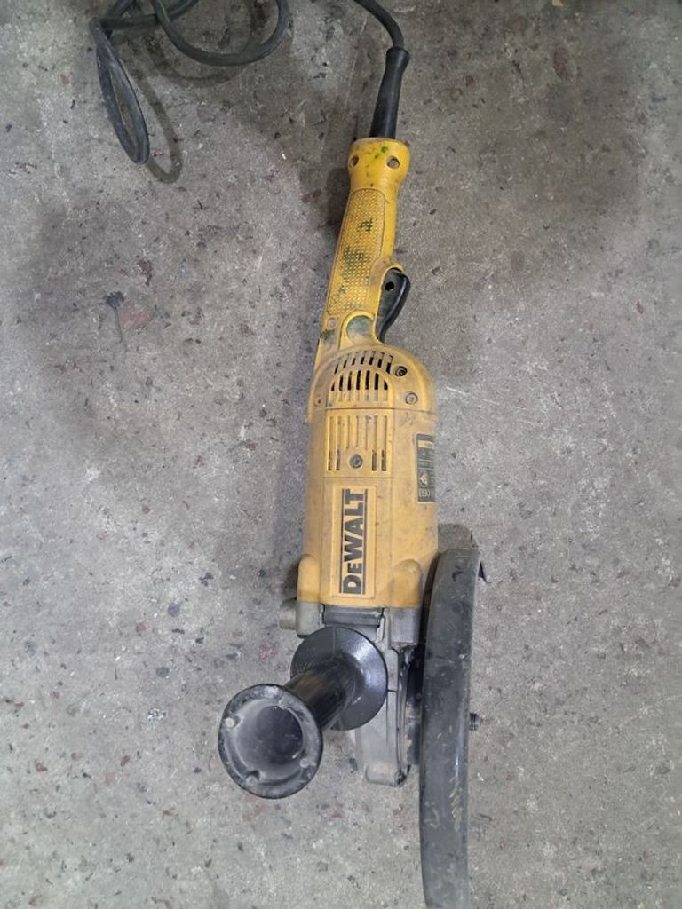 Распродажа Dewalt dwe490qs, продавец Техноскарб