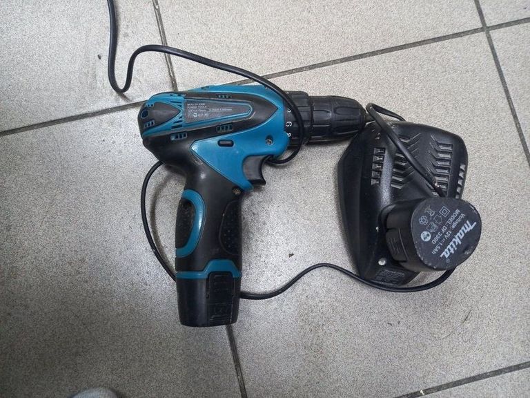 Розпродаж Makita Копія df330d 1акб зп, продавець Техноскарб