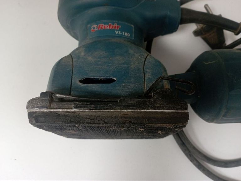 Дешево Rebir VS-180 з ломбарду