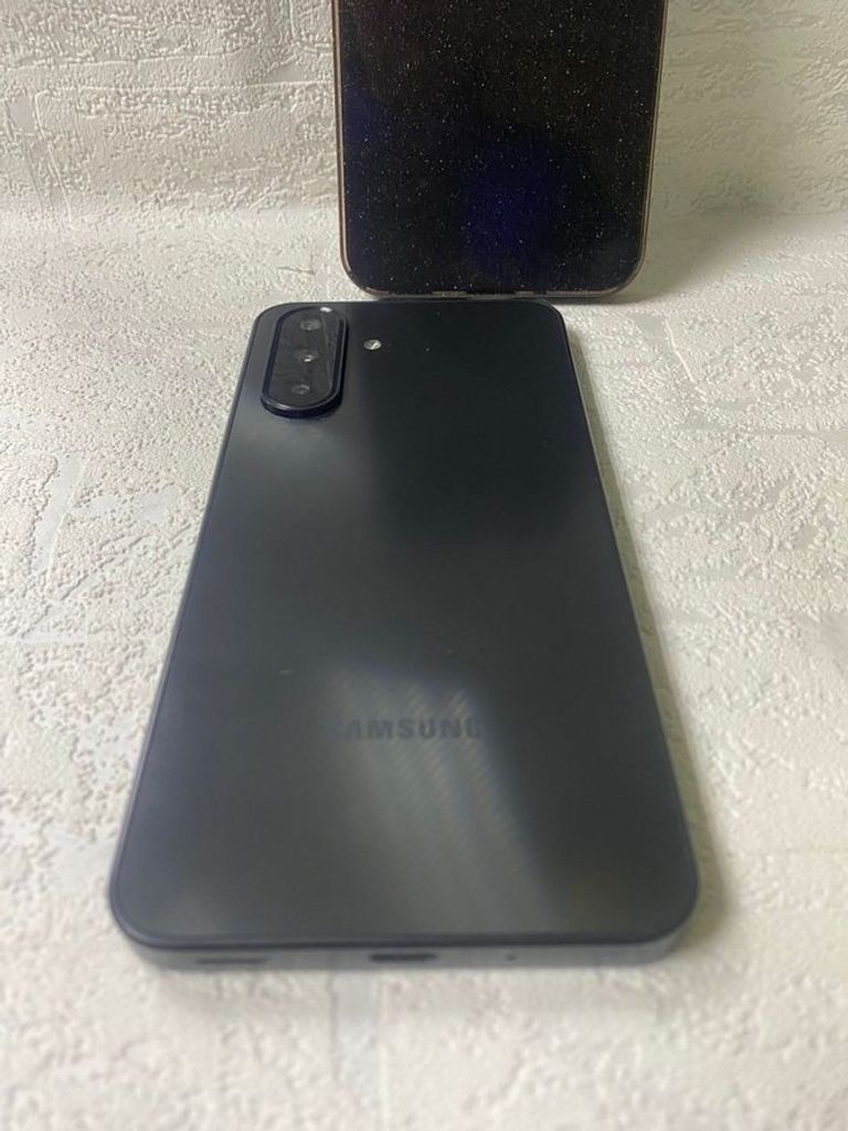 Samsung galaxy a17 8/256gb Код:01-200855834. Зображення 6