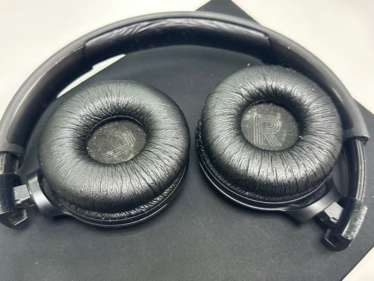 Розпродаж Jbl tune 520bt, продавець Техноскарб