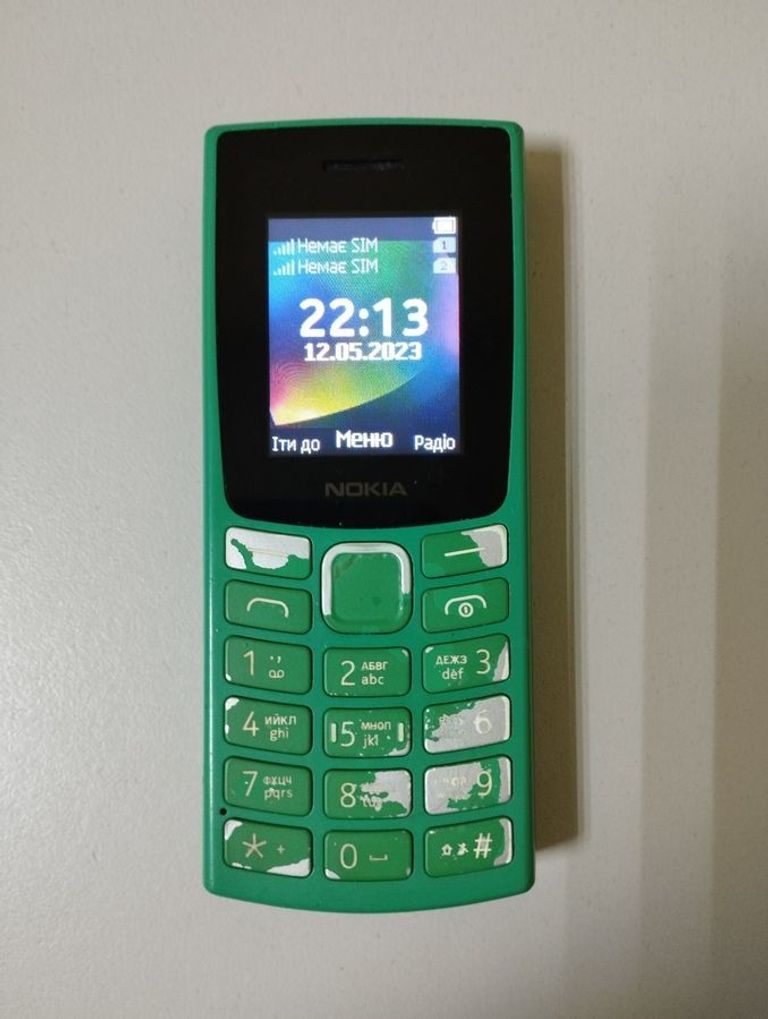 Купити Nokia 106 Б/У