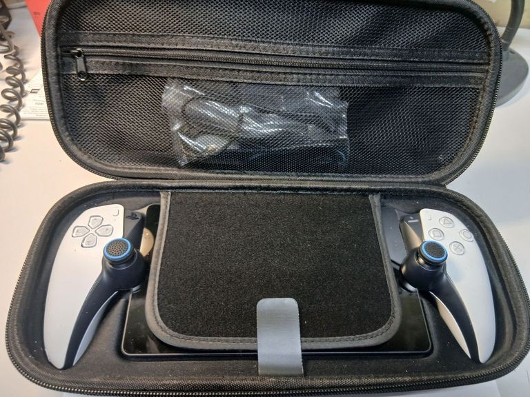 Sony playstation portal Код:01-200867583. Зображення 6