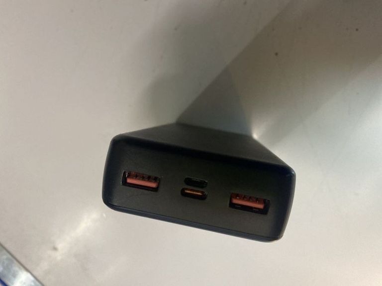 Дешево Borofone без моделі з ломбарду