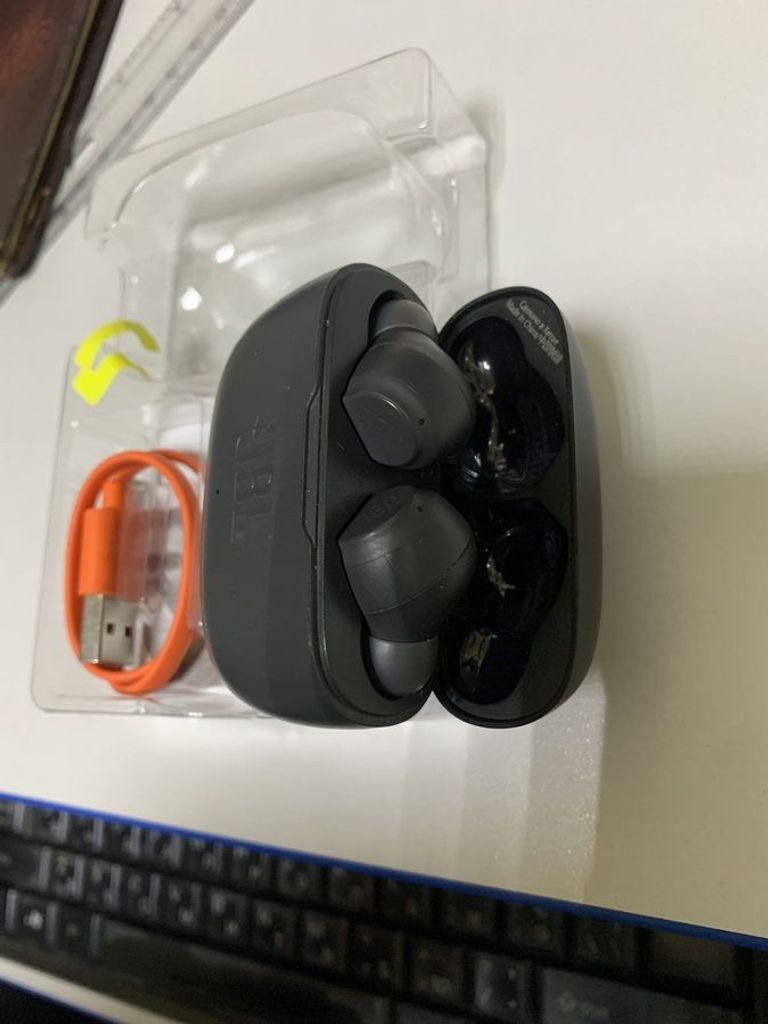 Купити Jbl wave 200tws Б/У