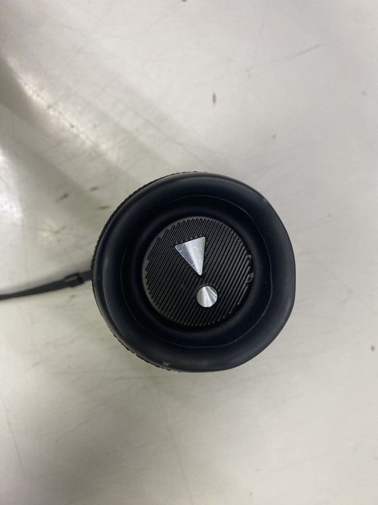 Дешиво Jbl flip 6 с ломбарда
