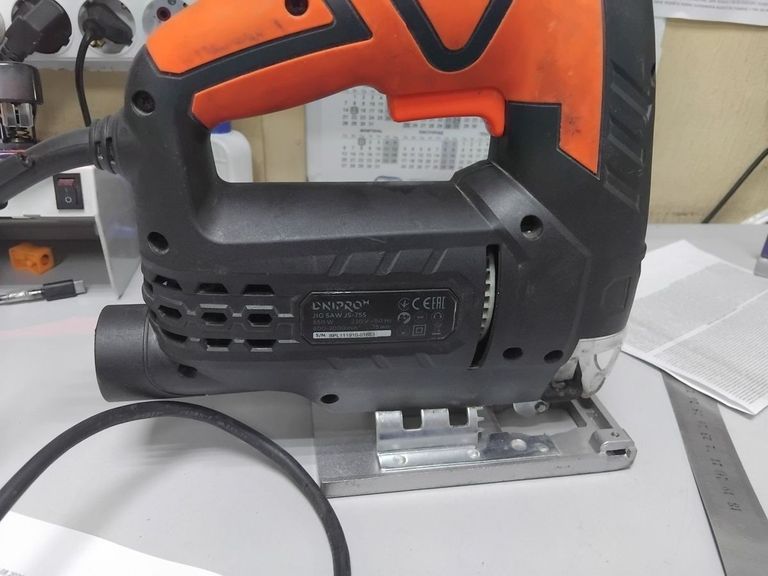 Розпродаж Dnipro-M js-75s, продавець Техноскарб