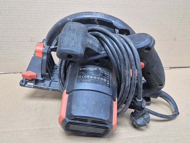 Дешево Dnipro-M cs-185lx з ломбарду