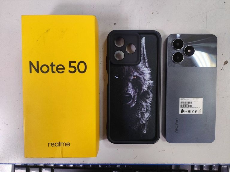 Купити Realme note 50 3/64gb Б/У