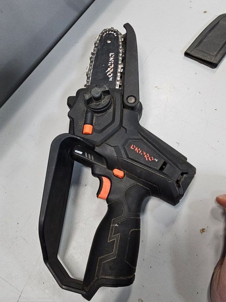 Розпродаж Dnipro-M cs-12 без акб та зп, продавець Техноскарб