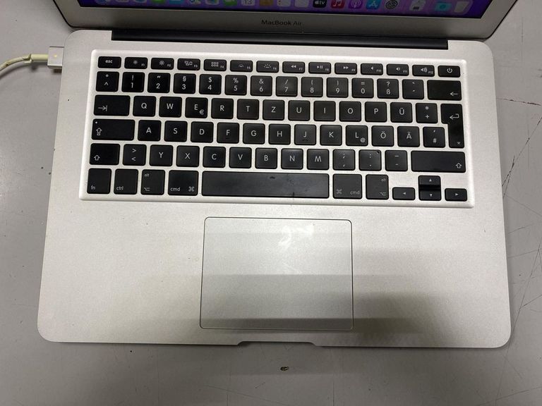 Apple a1466/core i5 1,8 ghz/ram 8gb/ssd 120gb/hd graphics 6000 Код:01-200901921. Зображення 5