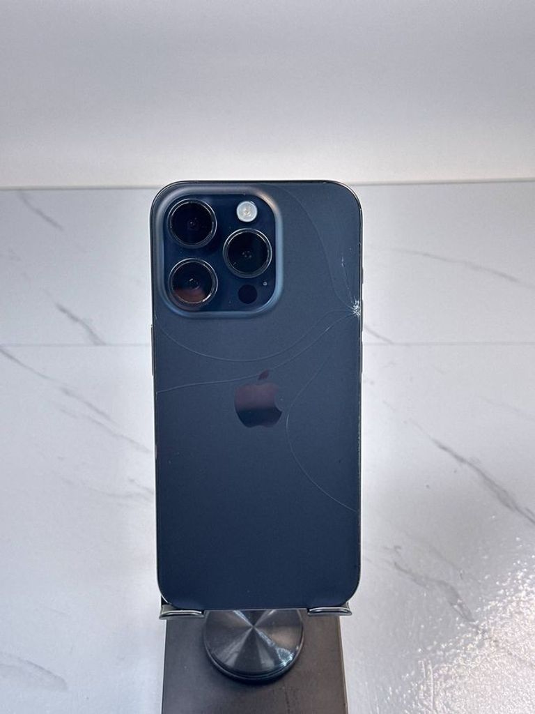 Apple iphone 15 pro 256gb Код:01-200903907. Зображення 8