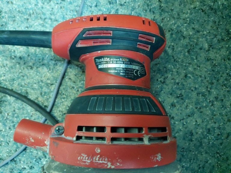 Оголошення Makita M9204 Б/У