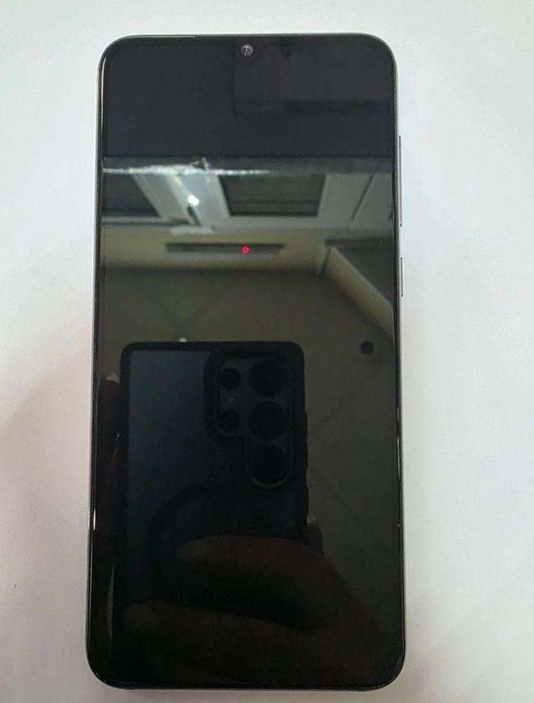 Купити Xiaomi mi 9 se 6/64gb Б/У