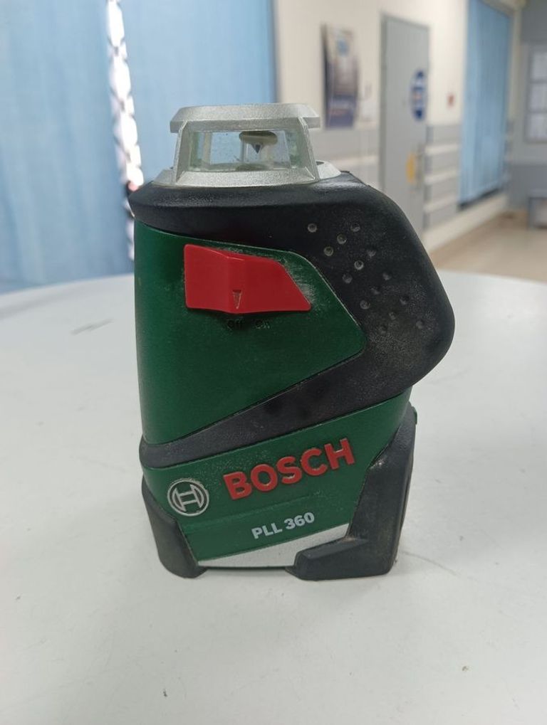 Купити Bosch pll 360 Б/У