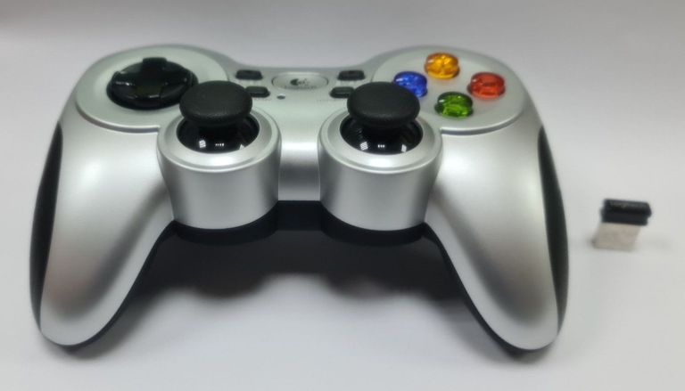 Оголошення Logitech wireless gamepad f710 Б/У