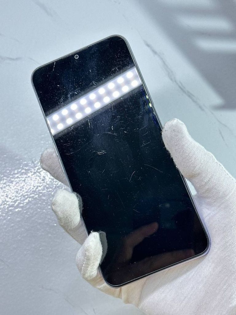 Розпродаж Realme c31 4/64gb, продавець Техноскарб