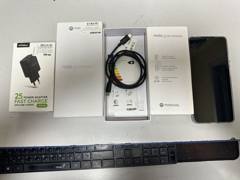 Дешиво Motorola moto g06 power 4/256gb с ломбарда