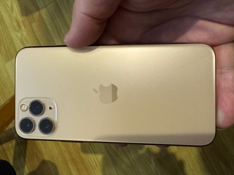 Apple iPhone 11 Pro 256GB Gold (MWCP2) Код:null. Зображення 6