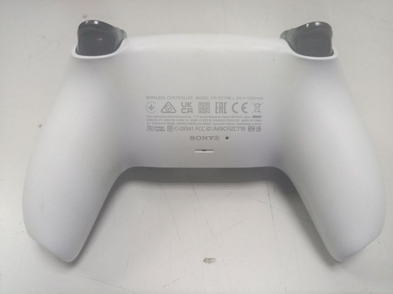 Дешиво Sony DualSense Black с ломбарда