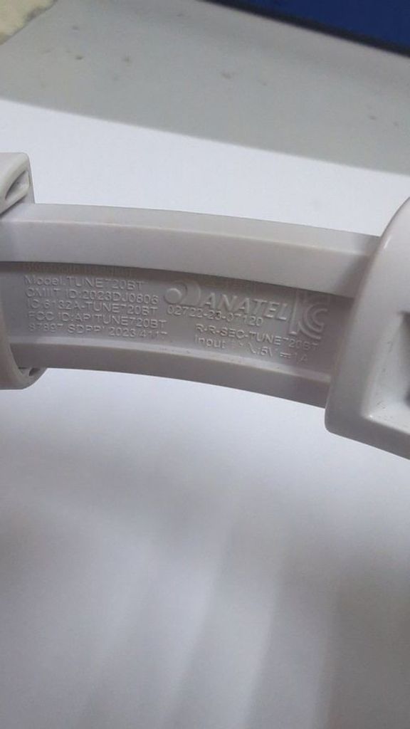 Дешиво Jbl tune 720bt с ломбарда