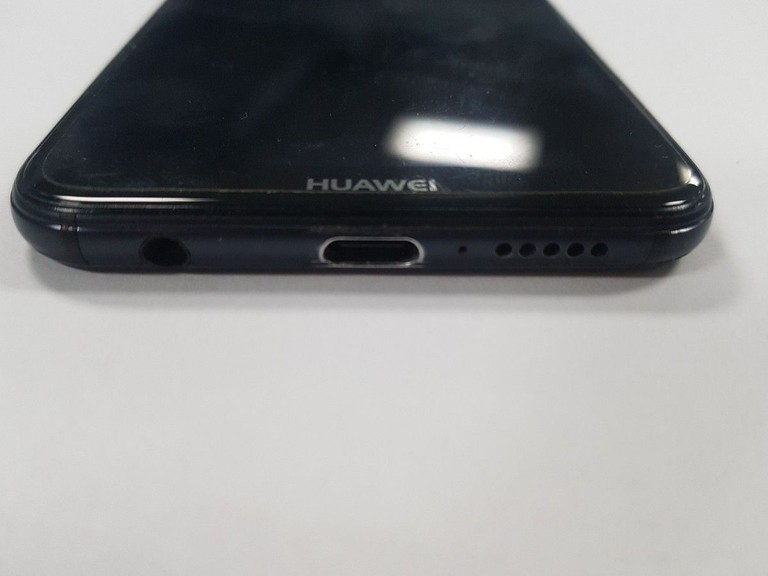 Распродажа Huawei p20 lite 4/64gb, продавец Техноскарб