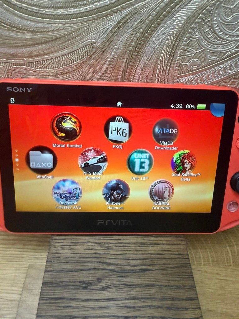 Дешево Sony PSP Vita (PCH-2000) з ломбарду
