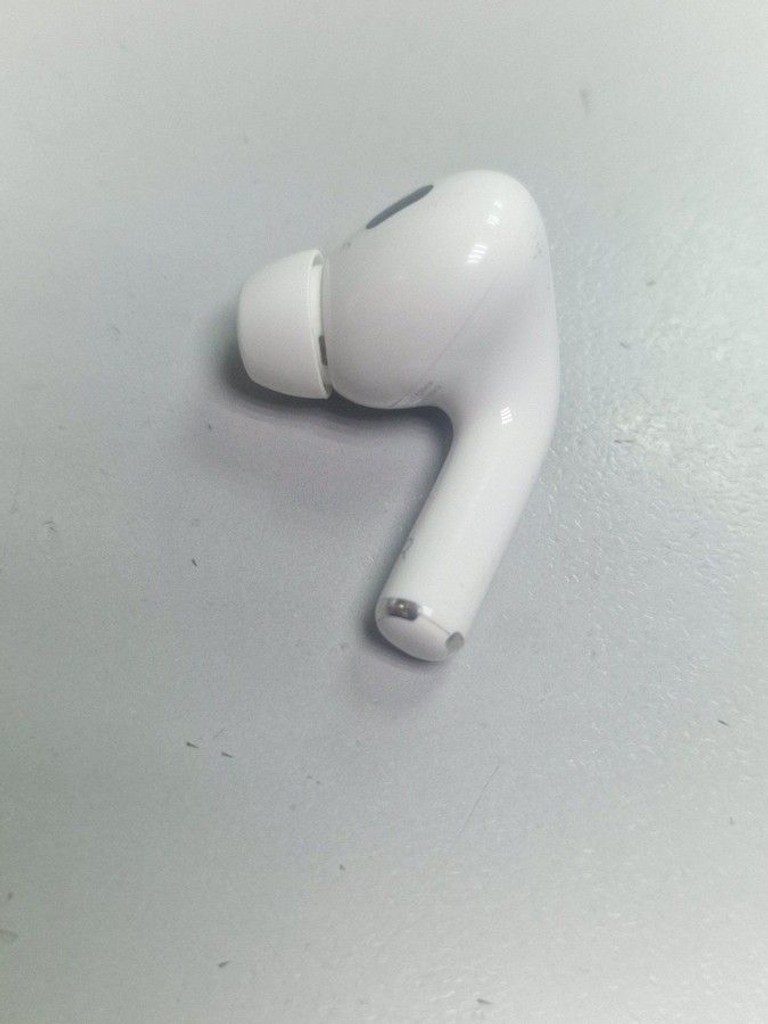 Купить Apple airpods pro 2nd generation with magsafe charging case usb-c Б/У