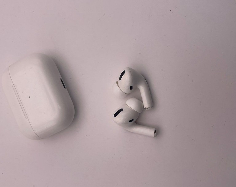 Дешиво Apple AirPods Pro (MWP22) с ломбарда