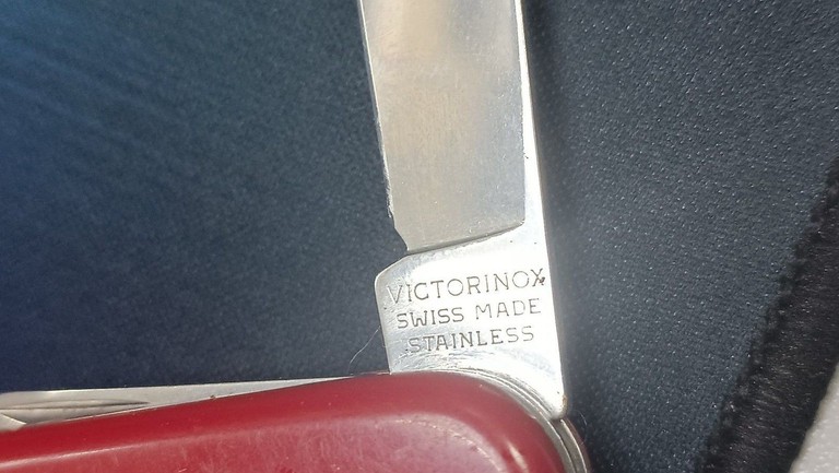 Оголошення Victorinox Sportsman Black (0.3803.3) Б/У