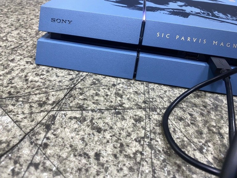 Купити Sony playstation 4 1tb Б/У