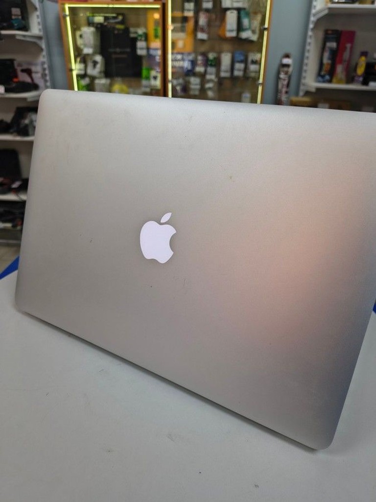 Apple macbook pro a1398 /екр 15,4 /core i7 2,3ghz /ram 16gb /ssd 512gb /intel iris pro Код:01-200944178. Изображение 5