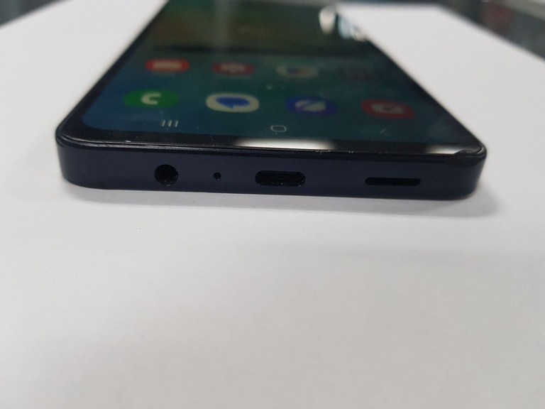 Дешево Samsung galaxy a06 4/128gb з ломбарду