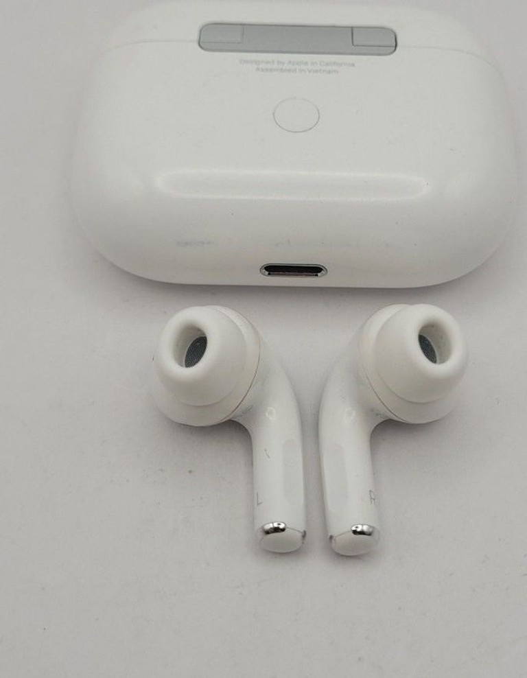 Дешево Apple AirPods Pro (MWP22) з ломбарду
